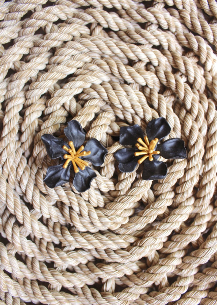 Black J Gardenia Earrings