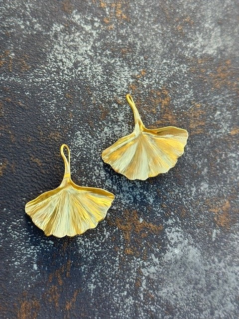 Vanessa Heaney Gold Ginkgo Leaf