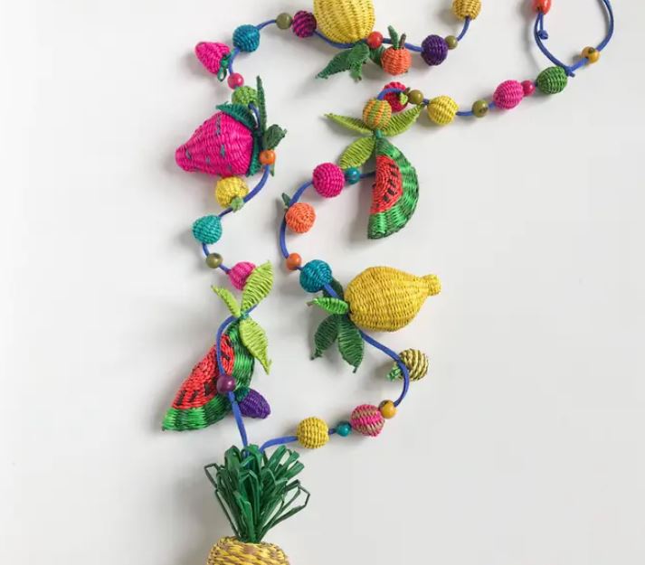 Iraca Palm Fruity Necklace